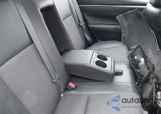 2T1BURHE0GC558268: 41833906