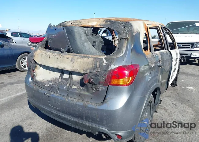 JA4AP3AU4GZ047695: 41833996