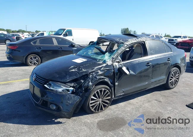 3VWLP7AJ5CM367127: 41834050