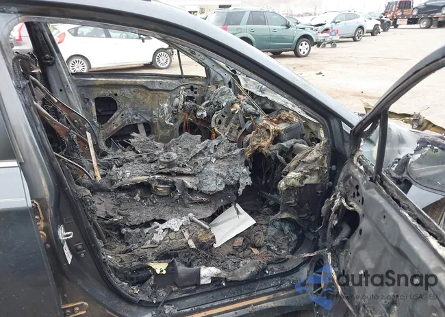 4S4BSADC2J3279847: 41835427