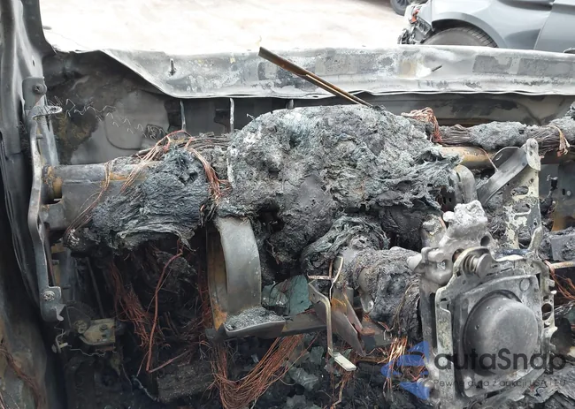 4S4BSADC2J3279847: 41835427