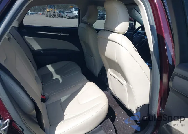 3FA6P0RU0HR267622: 41834886