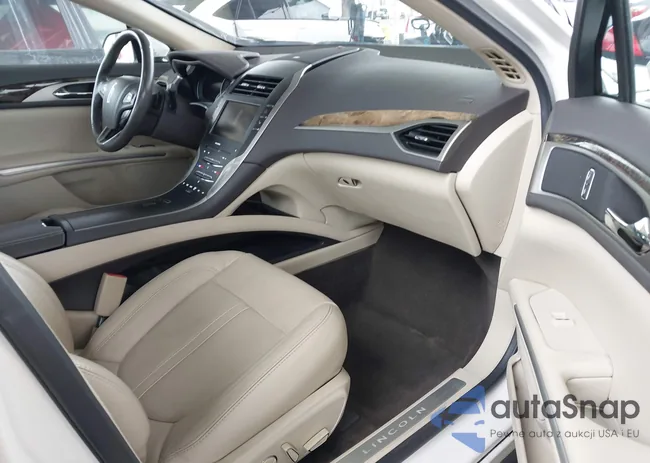 3LN6L2G92DR805694: 41836646