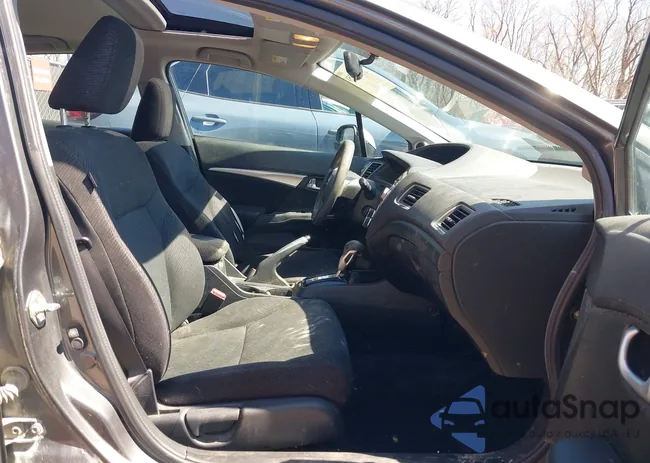 2HGFB2F85DH500087: 41838358