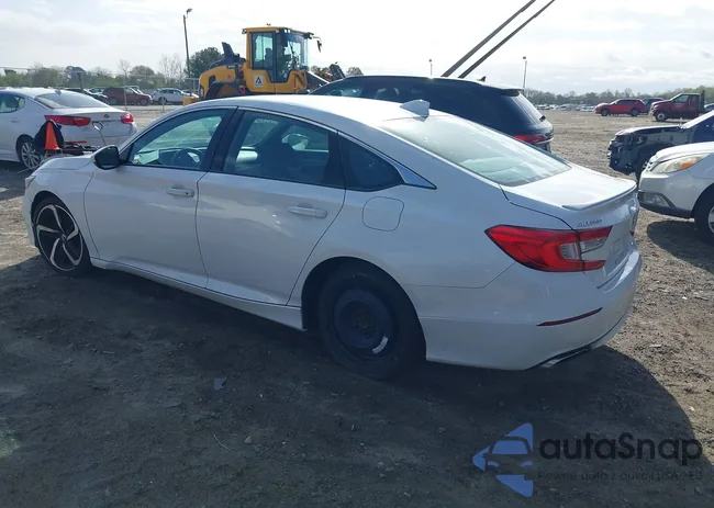 1HGCV1F32LA151377: 41838646