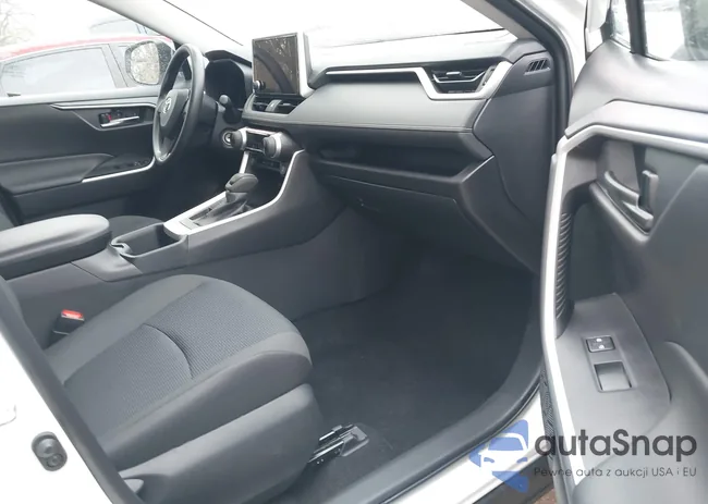 2T3H1RFVXSC318439: 41838772