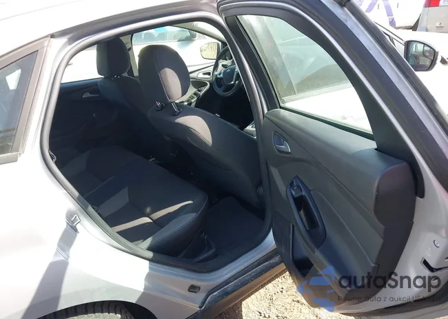 1FADP3F22EL347901: 41839199