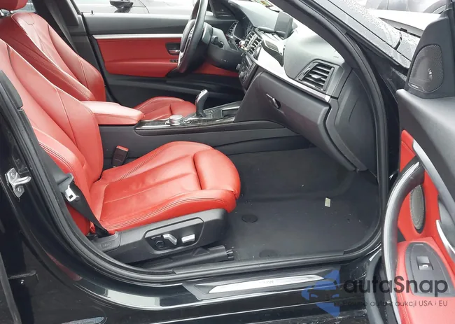 WBA3X9C5XGD869919: 41840646