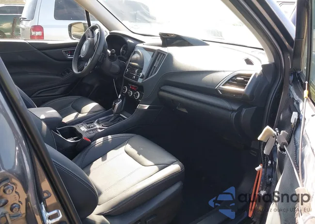 JF2SKARC4NH525188: 41840745