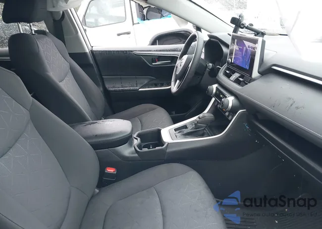 2T3W1RFV8PC236871: 41839947