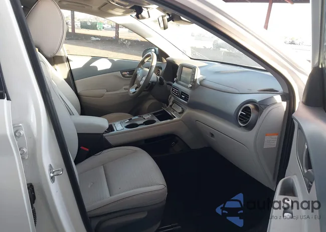 KM8K33AG9MU133184: 41841685