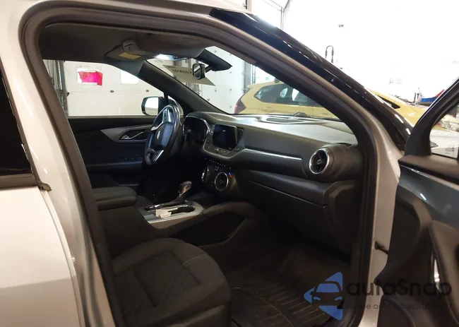 3GNKBHRS9LS612174: 41840890