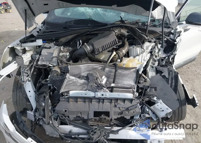 5LM5J7WC1MGL09155: 41843466