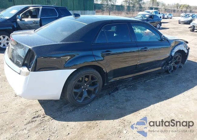 2C3CCABG8MH606625: 41843582