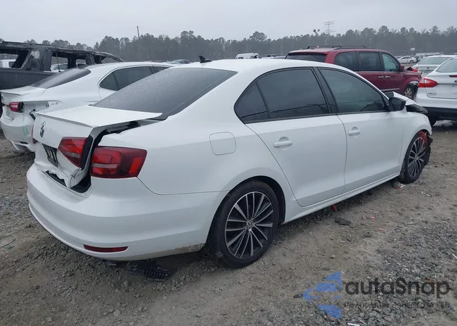 3VWD17AJ0GM394943: 41844346