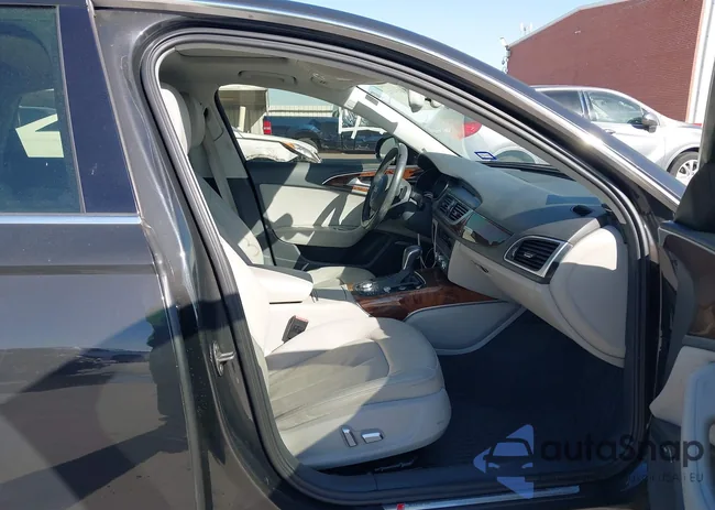 WAUFGAFC0GN093898: 41844371