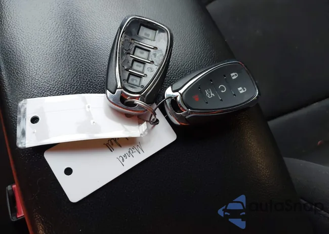 1G1ZB5ST8HF254997: 41844391