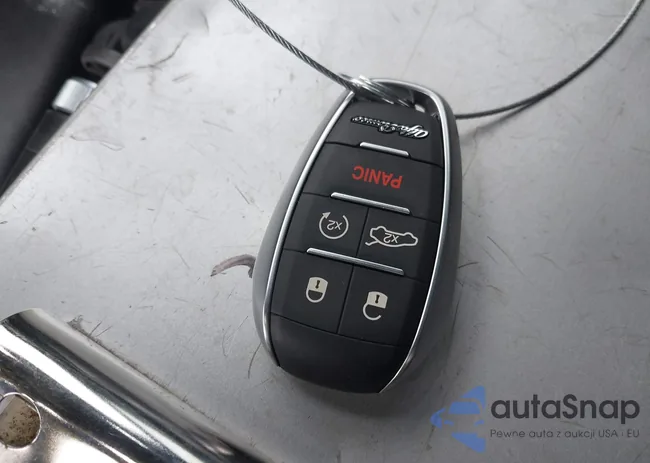 ZARFAMEV9P7677087: 41844582