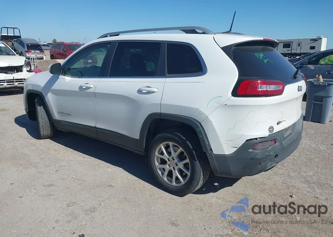 1C4PJLCS0GW138381: 41844589