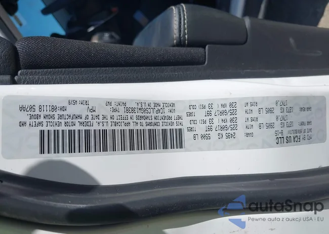 1C4PJLCS0GW138381: 41844589