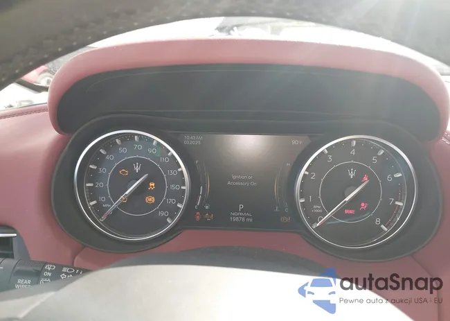 ZN661YUM3PX429958: 41844196