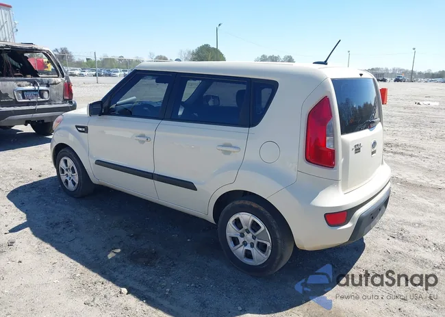 KNDJT2A54C7404738: 41846511