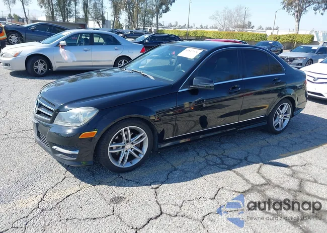 WDDGF4HB5EG219437: 41847571