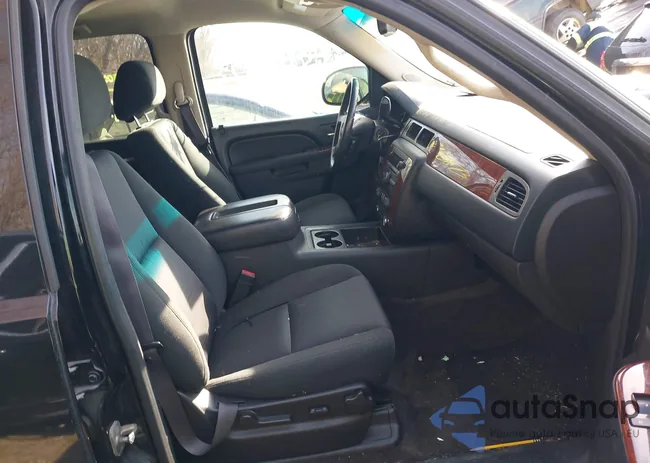 1GNSCAE09CR161937: 41846873