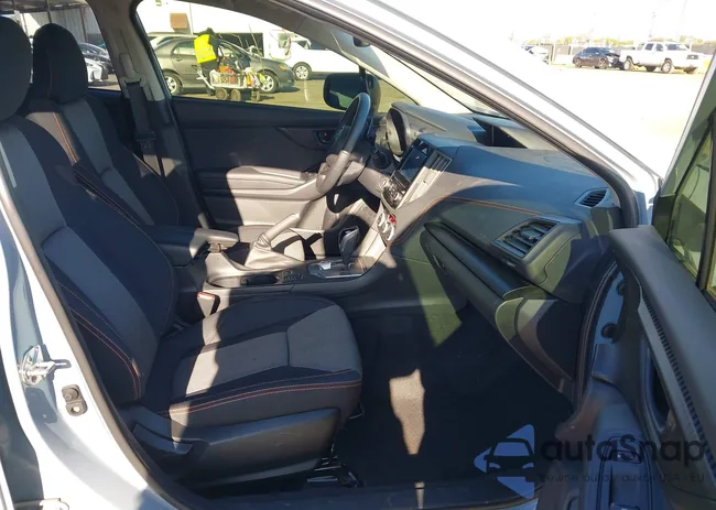 JF2GTAPCXP8285721: 41846881