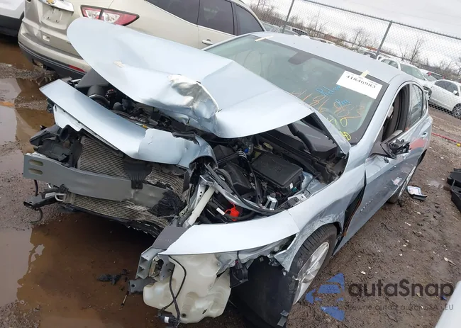 1G1ZD5ST1JF220853: 41846983