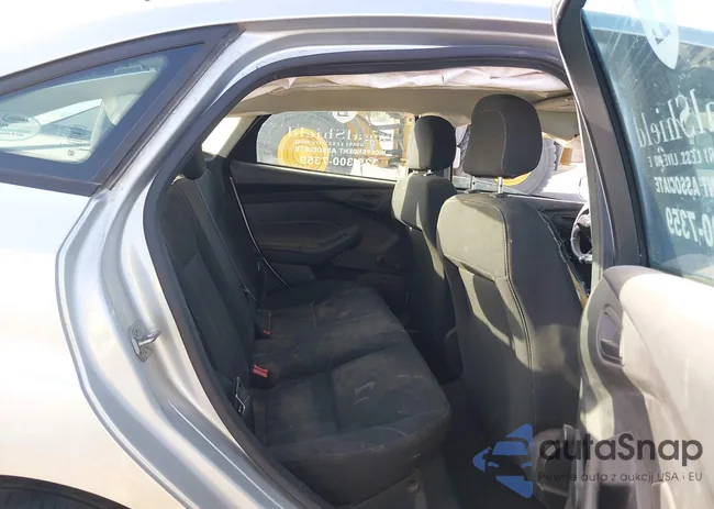 1FADP3E27HL229803: 41848776