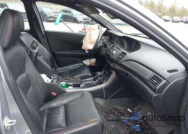 1HGCR2F15HA240649: 41848218