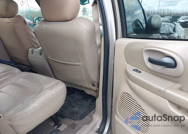 1FTRW08W11KF80945: 41849265