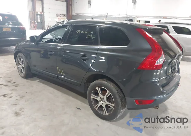 YV4952DZ7C2278025: 41849438