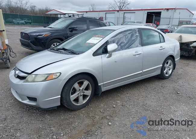 2HGFA1F62BH518992: 41849552