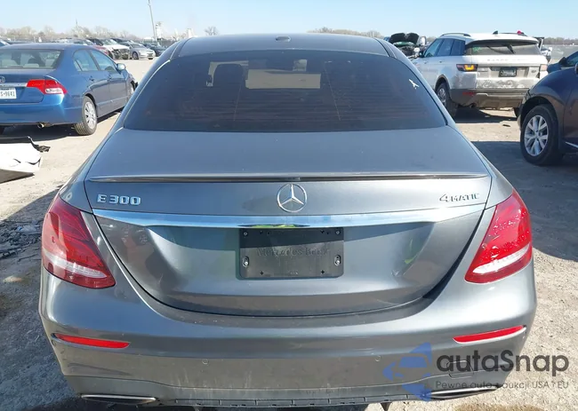 WDDZF4KB3HA208414: 41849093