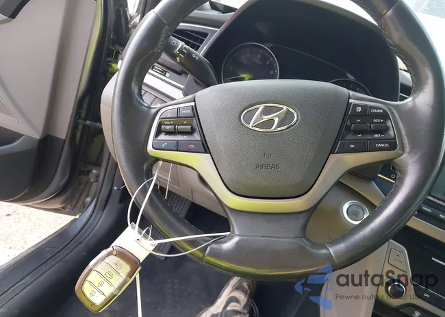 5NPD84LF3JH296475: 41853685