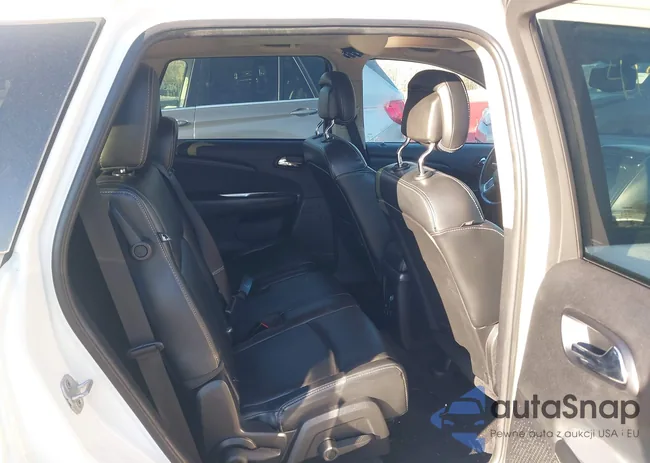 3C4PDCDG3DT521556: 41852888