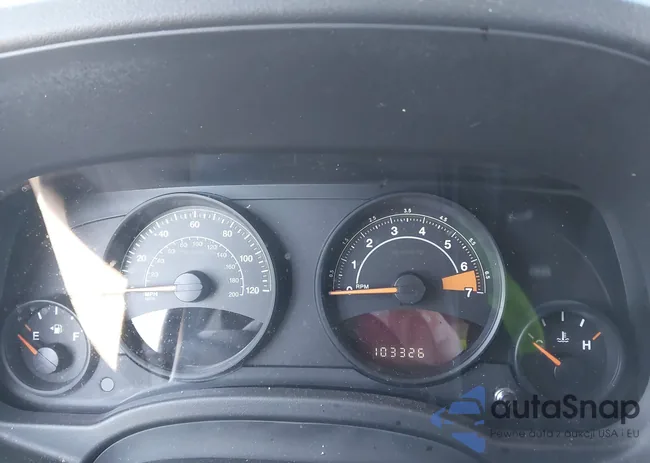 1C4NJRFB6HD194750: 41853167