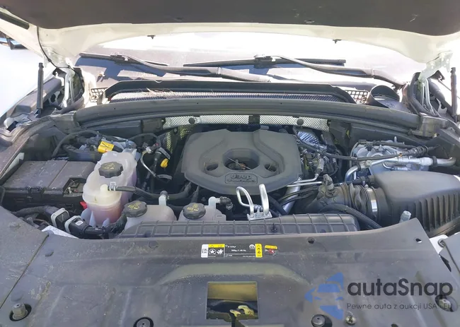 1C4RJYB65N8749633: 41854335