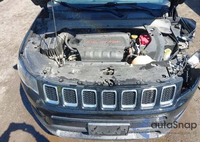 3C4NJDBB8MT558325: 41854429