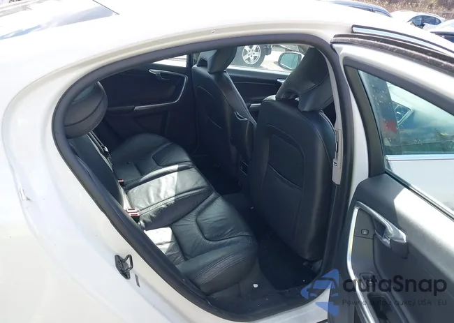 YV1612FS7D1231533: 41854435