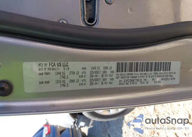 3C4PDCBB0KT798122: 41853830