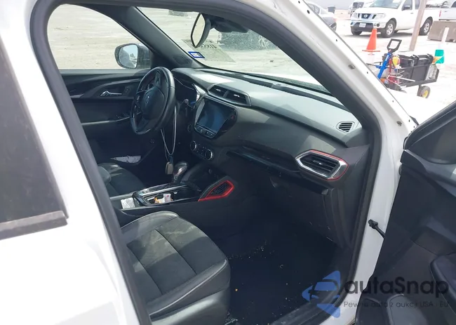 KL79MTSLXMB072447: 41853844