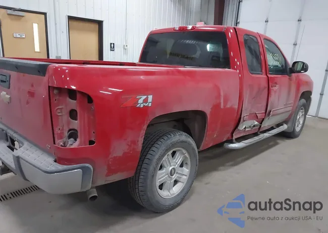 1GCRKSE77CZ219332: 41855811