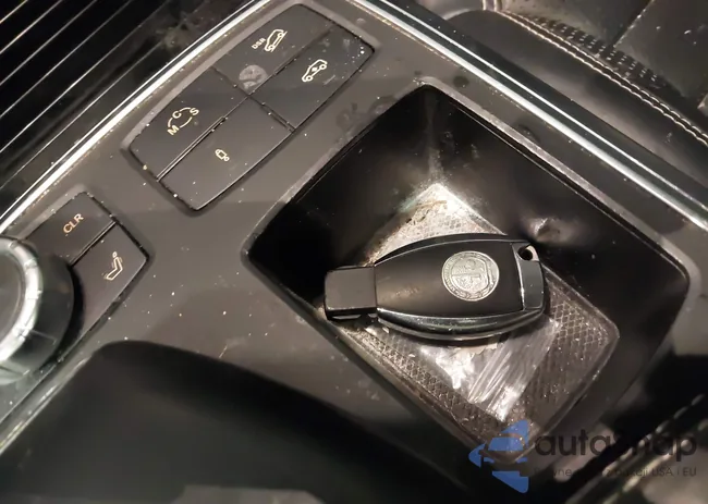 4JGDA7EB5EA349900: 41857802