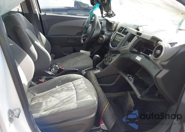 1G1JC5SH8D4123239: 41857168