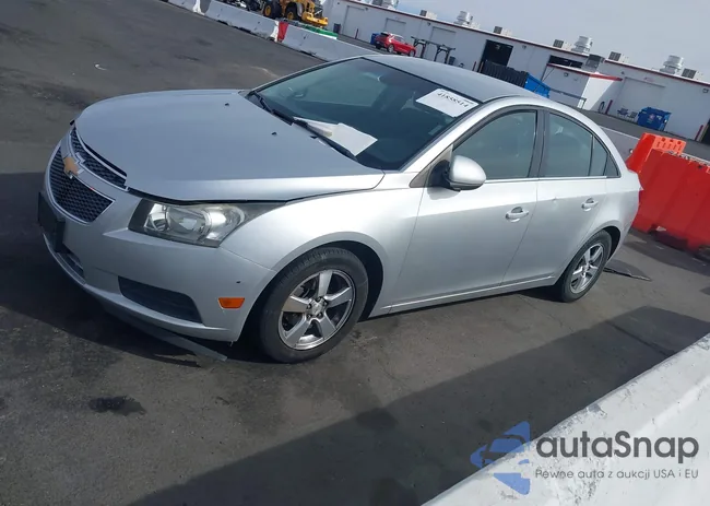 1G1PE5S91B7203605: 41858514