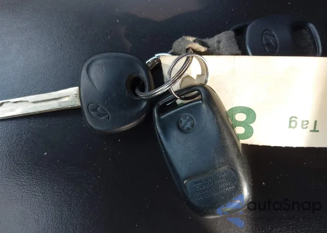 KM8JT3AF1EU949696: 41858529