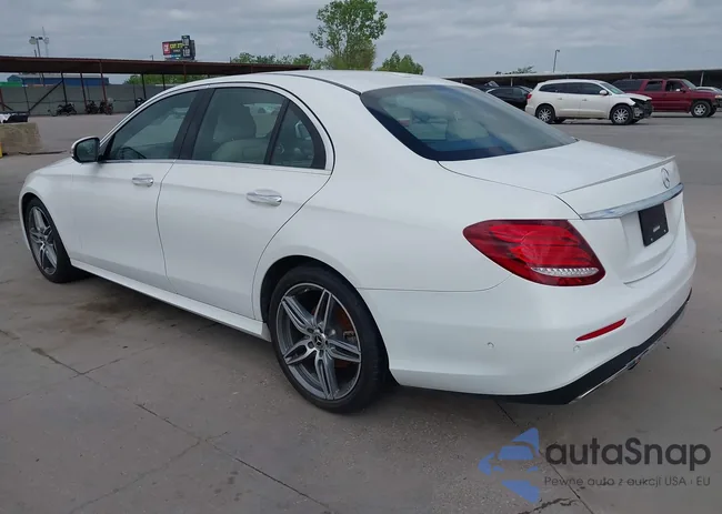 WDDZF4JB8KA619333: 41858546